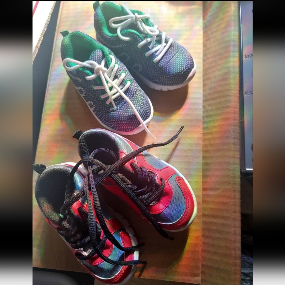 Kid's shoes
